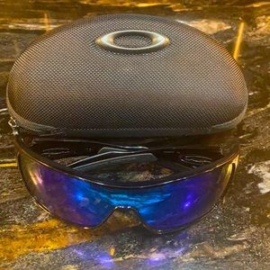 Oakley sunglasses men’s